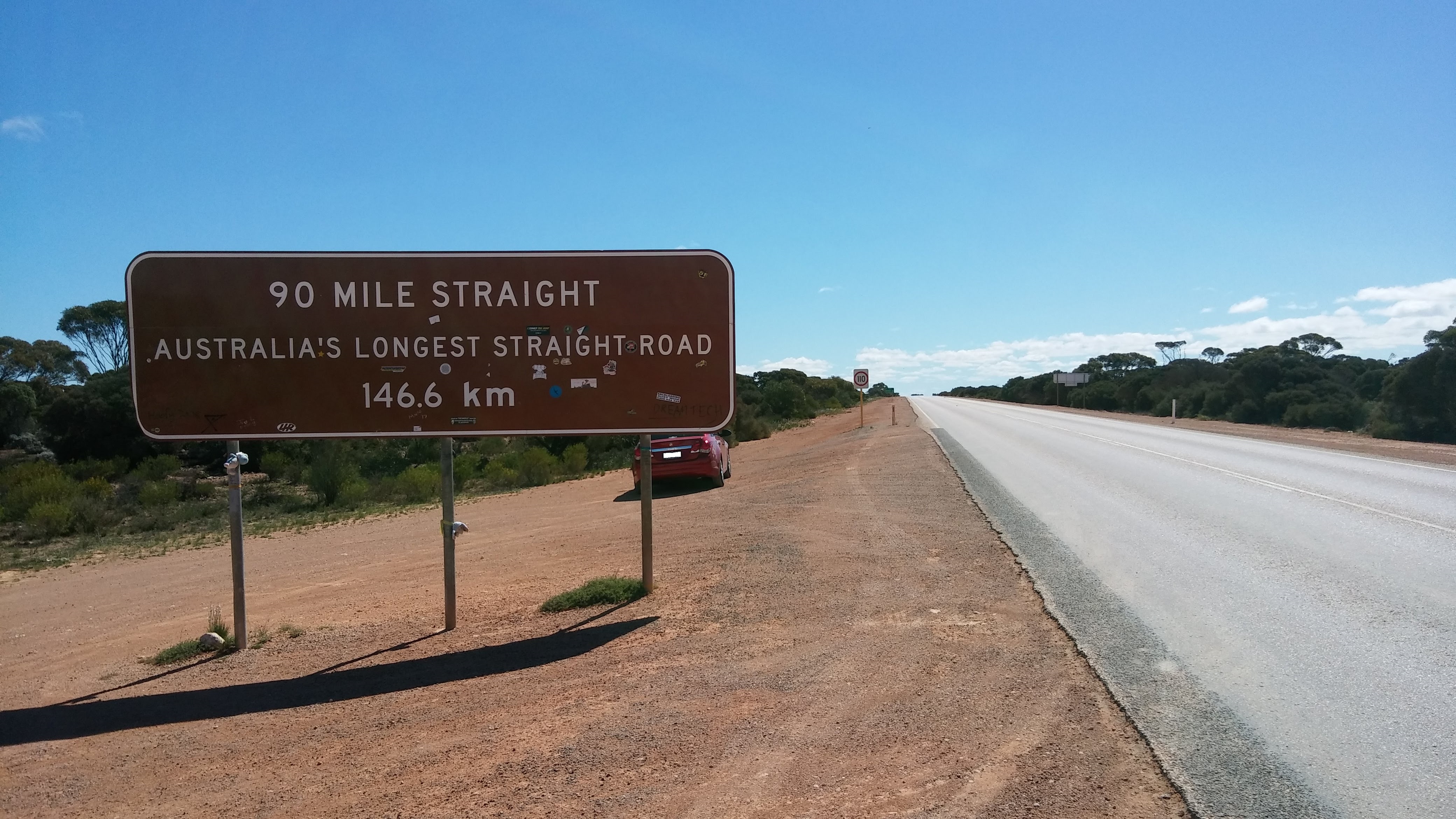 90 Mile Straight - Australia's Longest Straight Road