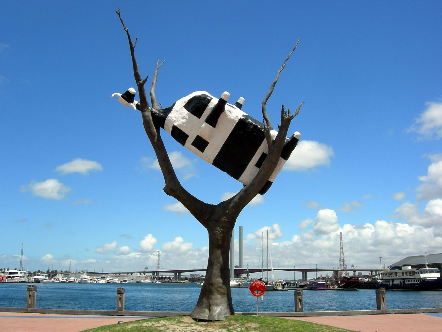 Big cow in a tree - Docklands, Melbourne